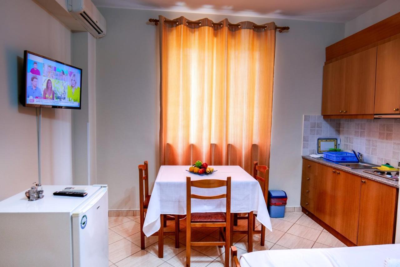 Elidon Apartments Sarande Exterior photo